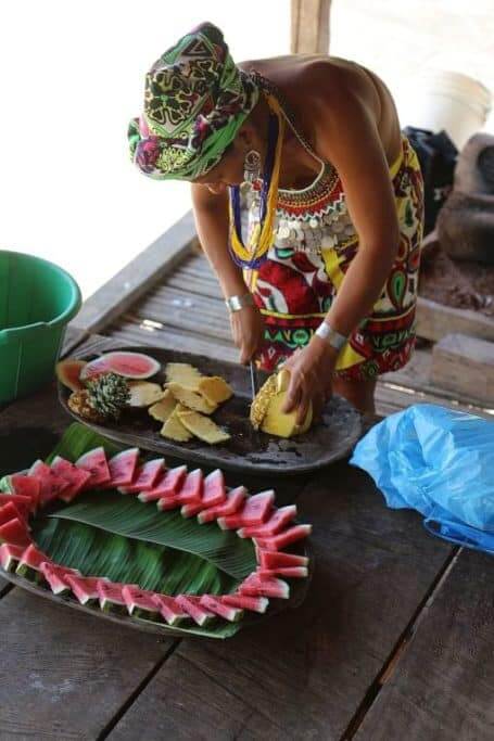 Embera-Panama-fruits