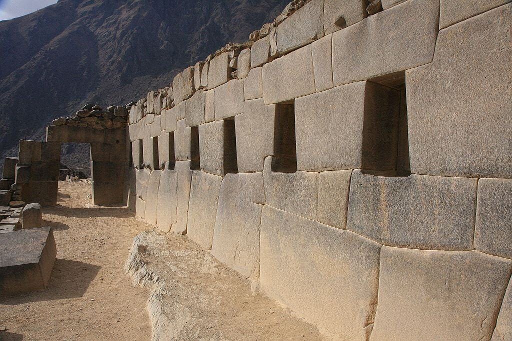 Ollantaytambo niedokonczona swiatynia slonca