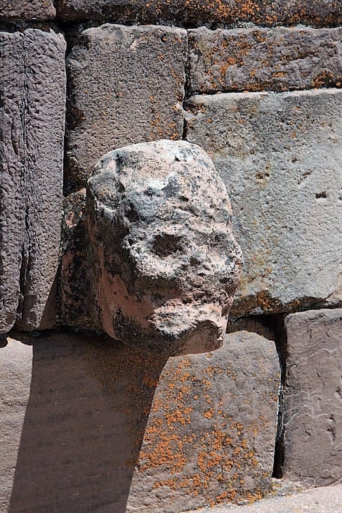 Tiwanaku w Boliwii. Aramu Muru i Puma Punku 16 Boliwia. Tiwanaku