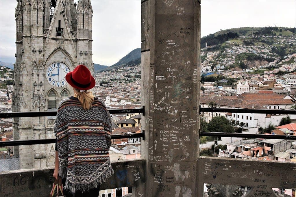 Quito Ekwador BASILICA DEL VOTO NATIONAL
