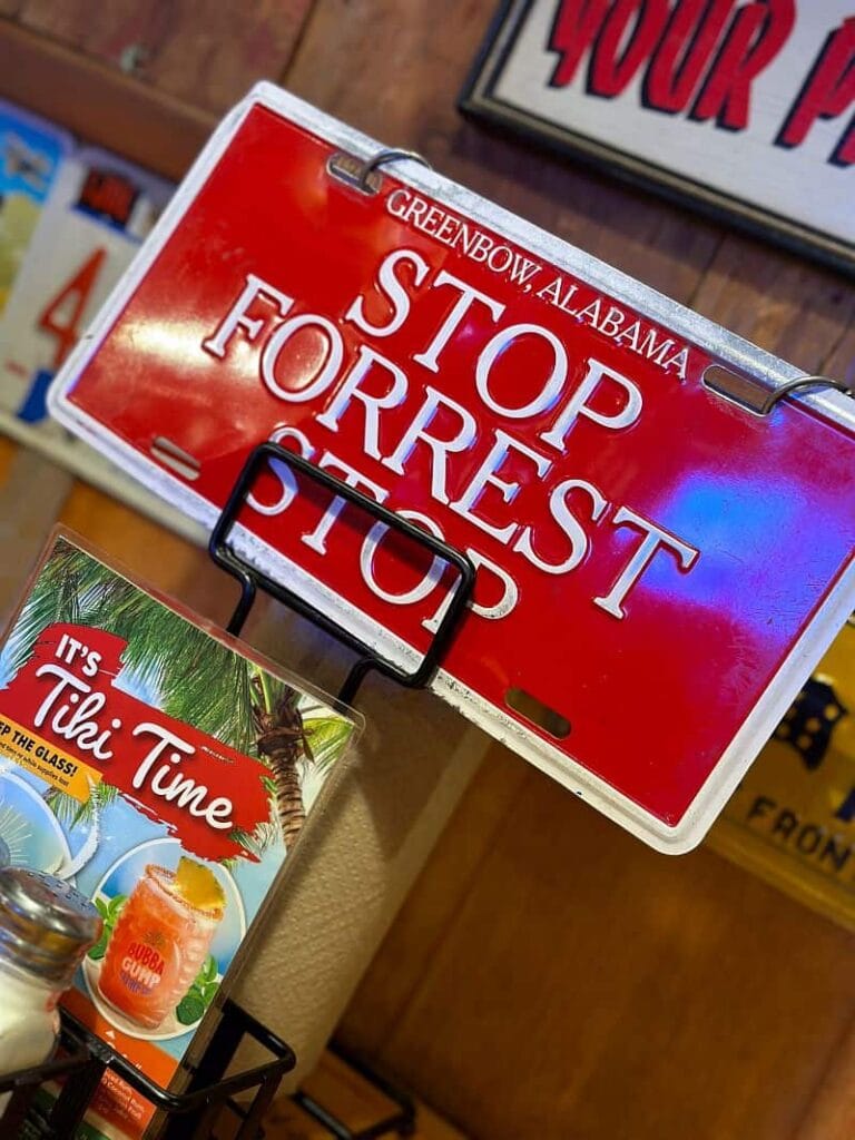 Forrest Gump z Beaufort 26 bubba gump restaureacja na czesc forresta gumpa stop forrest stop