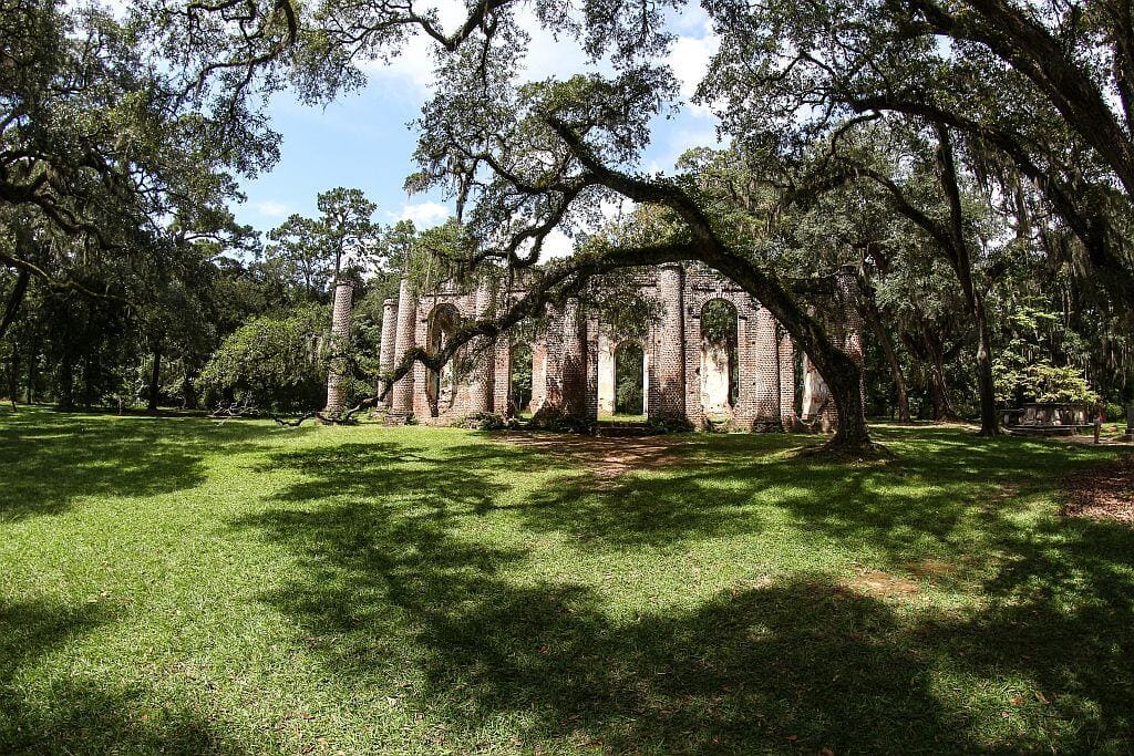 Forrest Gump z Beaufort 55 ruiny kosciola sheldon w karolinie poludniowej