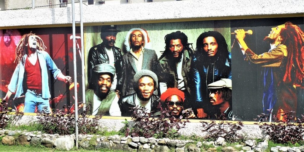 Bob Marley i Rastafarianie 24 murale w muzeum Boba Marleya