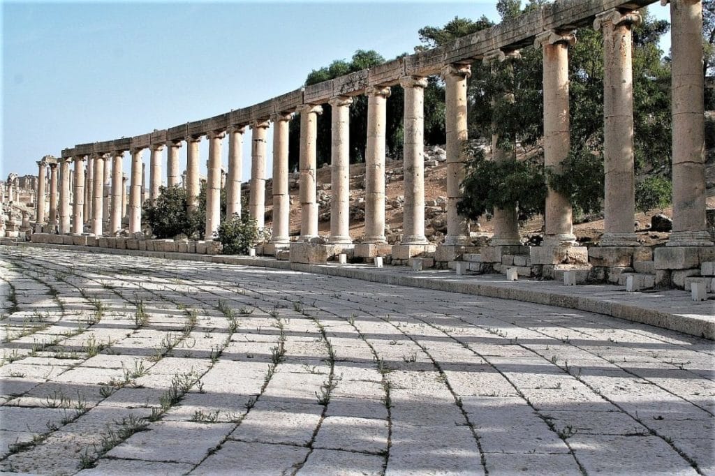 Plac Owalny Jesrash Jordania