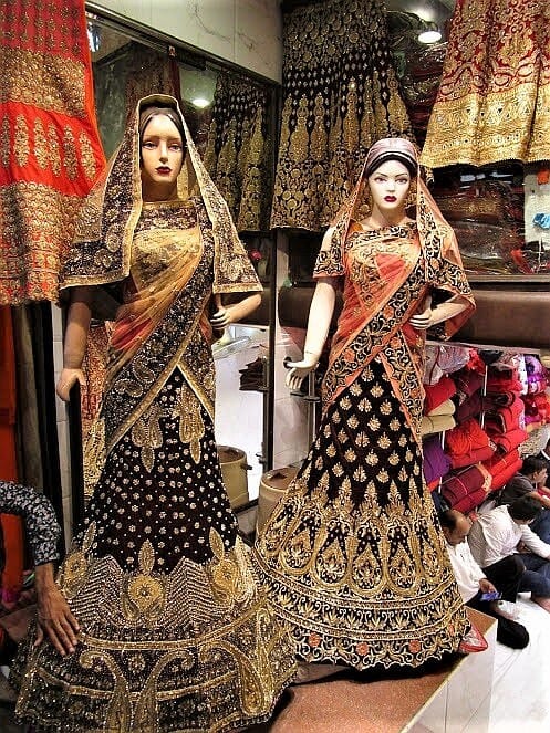Co zobaczyć w Delhi 9 Indie-Delhi-sari