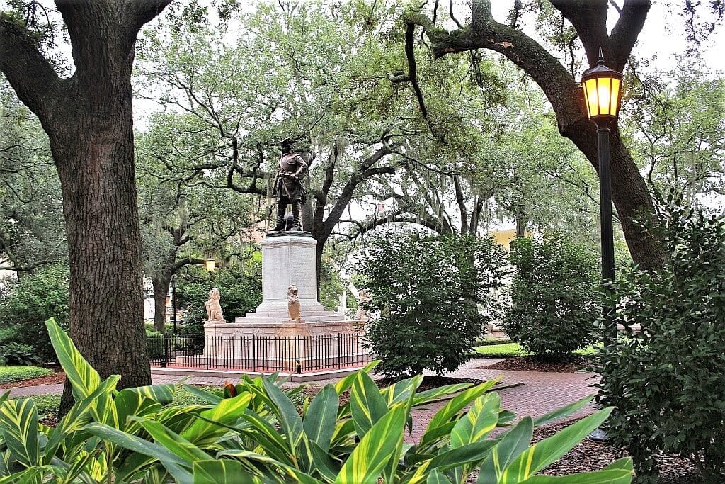 Forrest Gump z Beaufort 15 James-Oglethorpe-Savannah