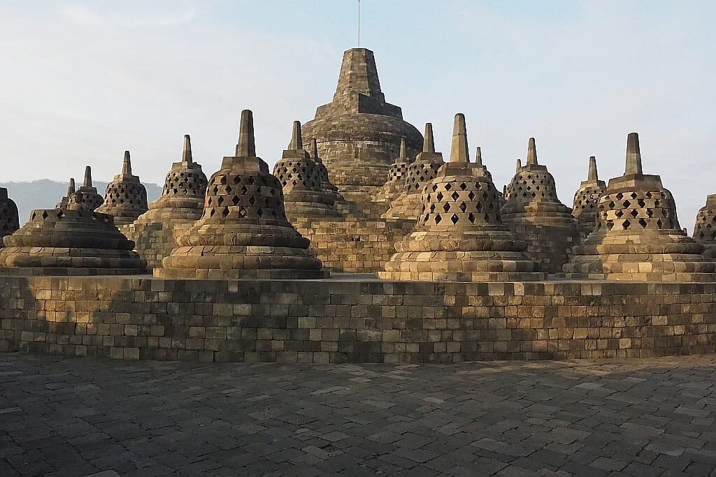 Świątynia Borobudur 5 W świątynie Borobudur.