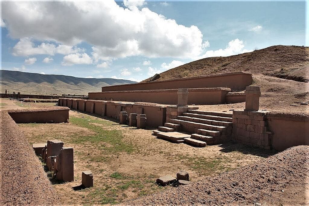 Tiwanaku w Boliwii. Aramu Muru i Puma Punku 32 Tiwanaku1