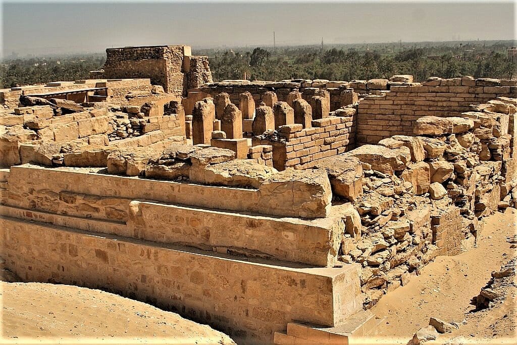 Piramidy-Abu-Gurab-Egipt