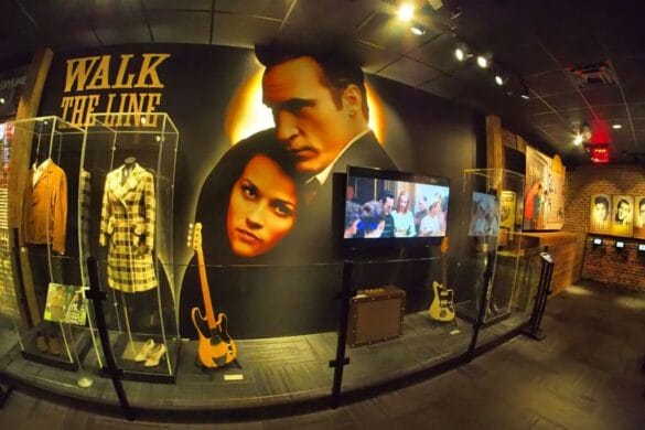 Johnny Cash. Historia faceta w czerni.