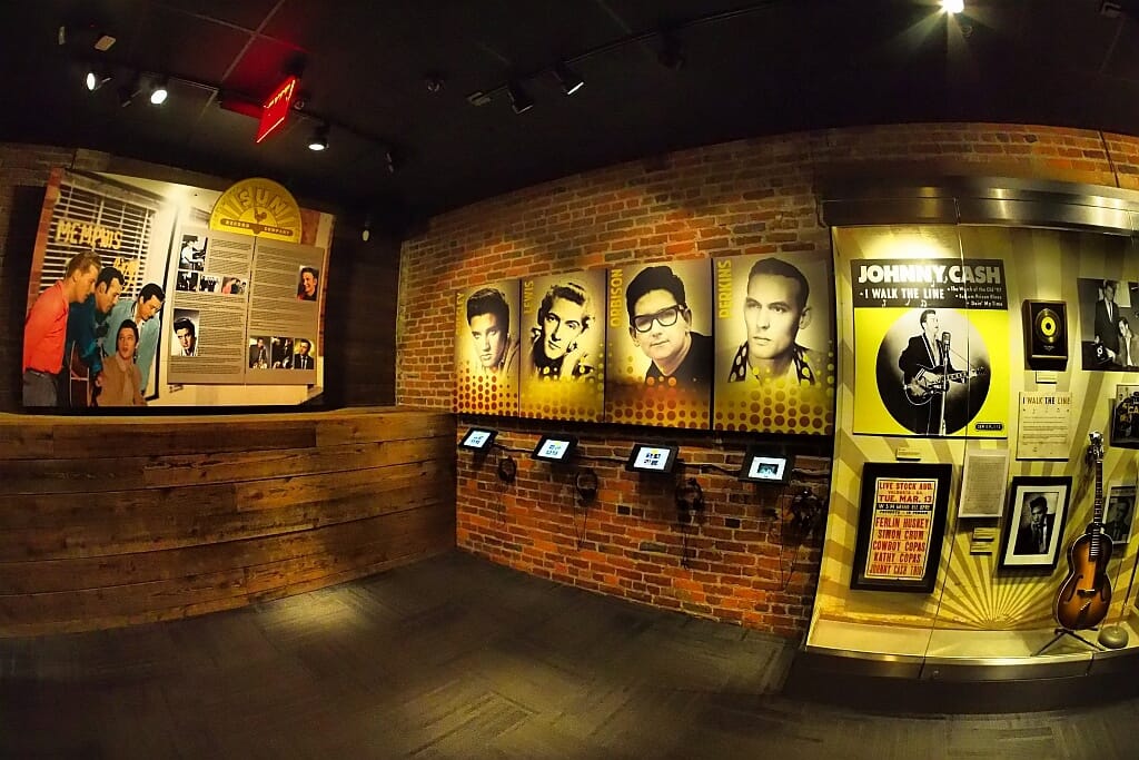 Johnny-Cash-Museum-Nashville.perkins