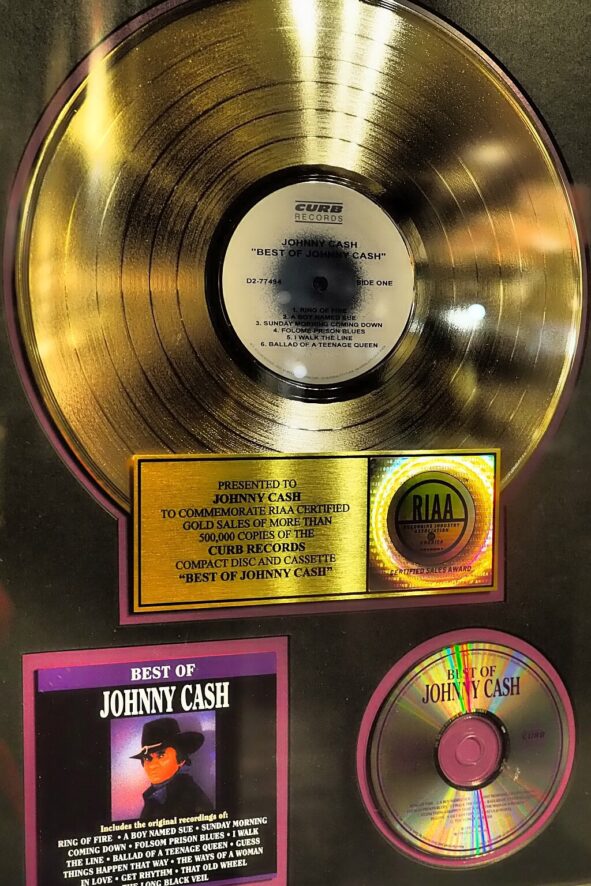 Johnny-Cash-Museum-Nashville.zlote-plyty