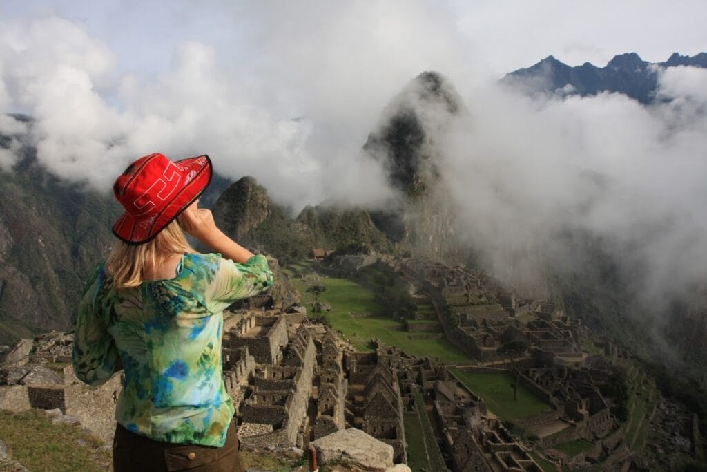 Machu Picchu chmury