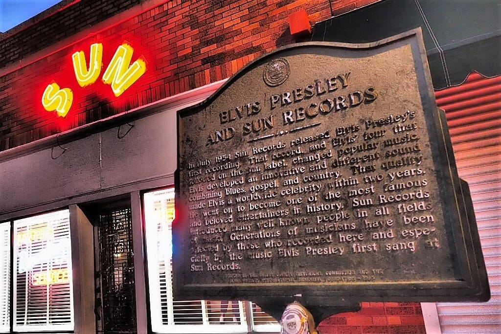 Mwmphis Elvis Presley and sun Studio
