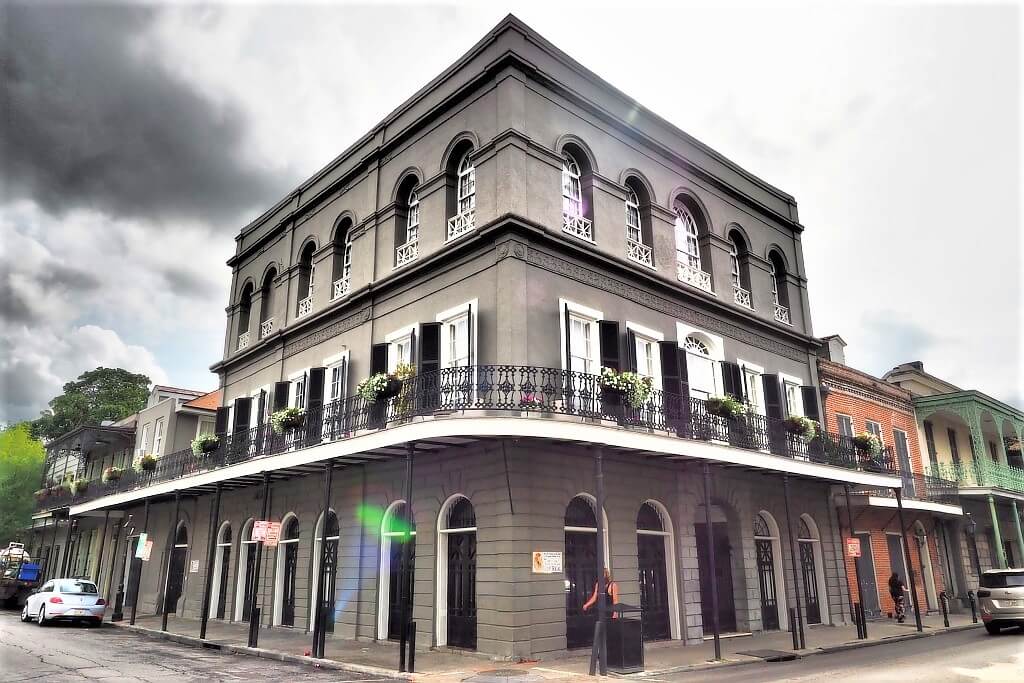 Nowy Orlean - Dzielnica Francuska 35 Nowy Orlean nawiedzony dom Nicolasa Cage