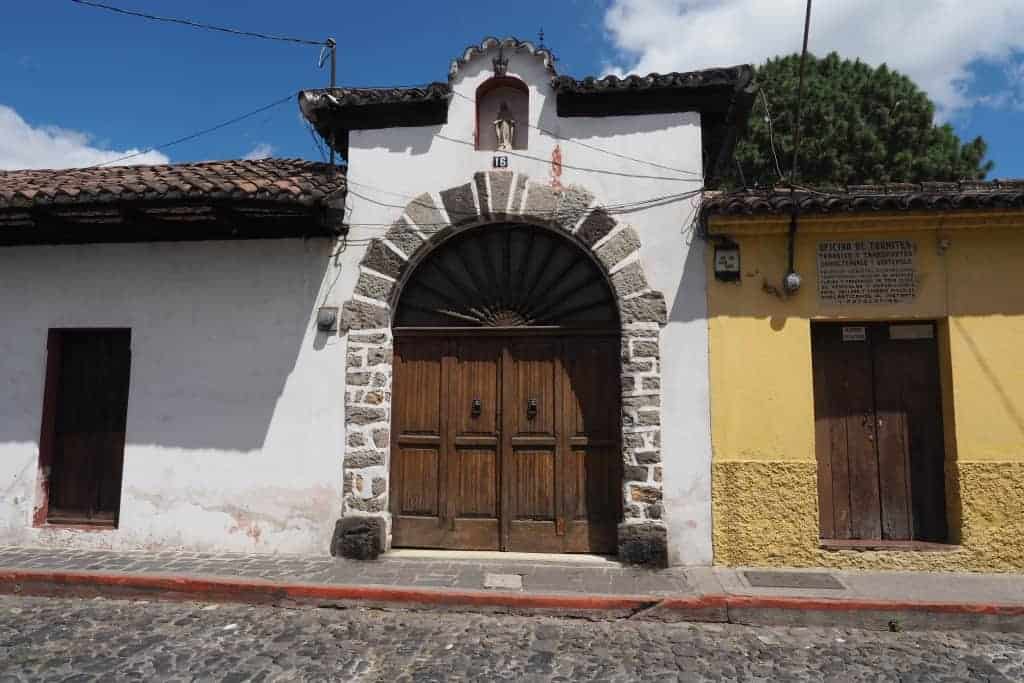 Antigua-Guatemala-kapiliczki
