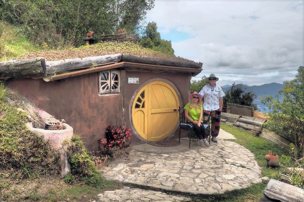 Wulkany w Gwatemali i wioska Hobbitów 18 Hobbici w Hobbitenango 1