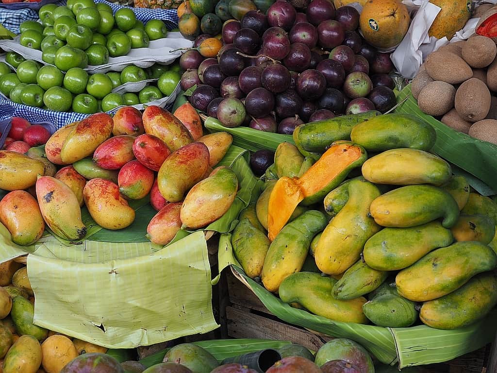 antigua guatemala mercado.mango