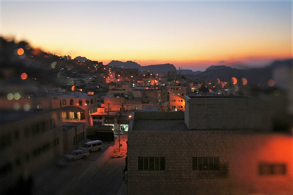 Petra w Jordanii. Starożytne miasto Nabatejczyków 58 Wadi Musa skalne miasto petra