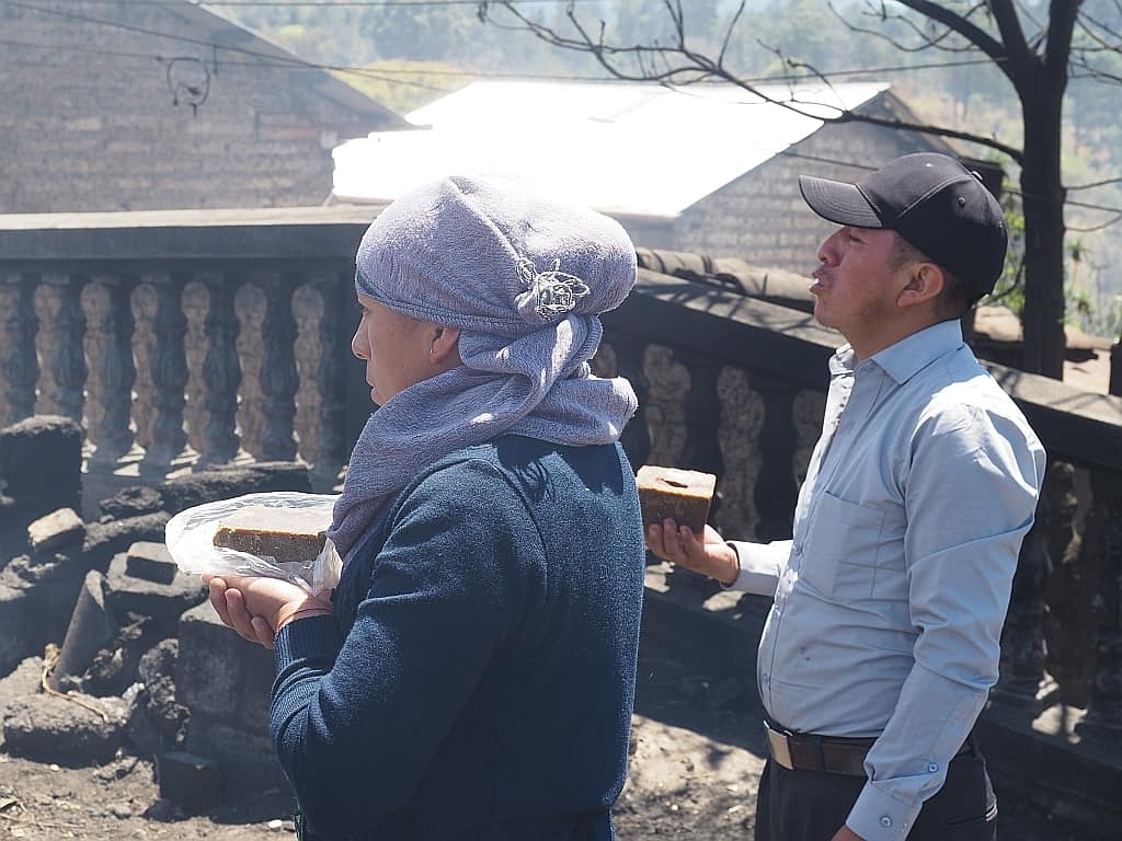 ceremonie Majow w Paclom w Momostenango