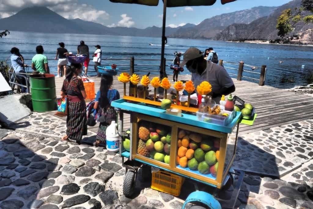 jezioro atitlan owoce mango