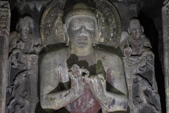 Jaskinie Ajanta – arcydzieło w skale