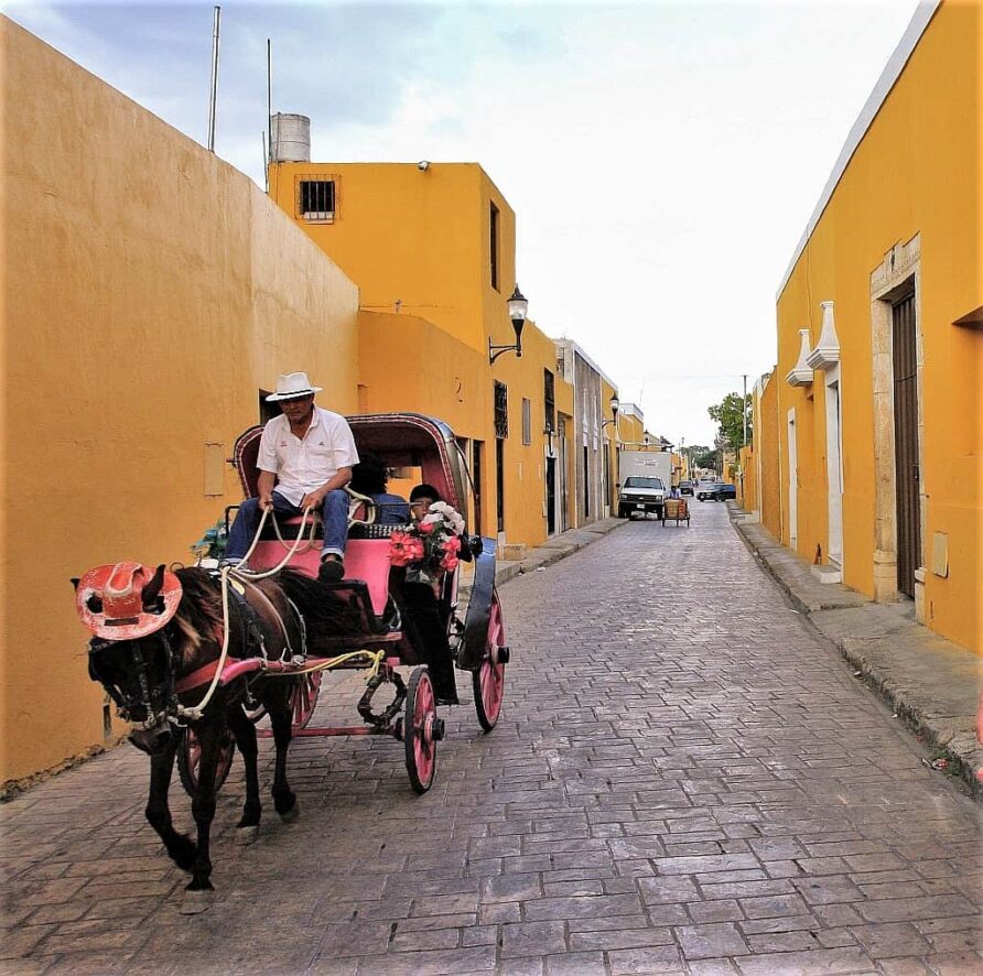 iliczki izamal meksyk