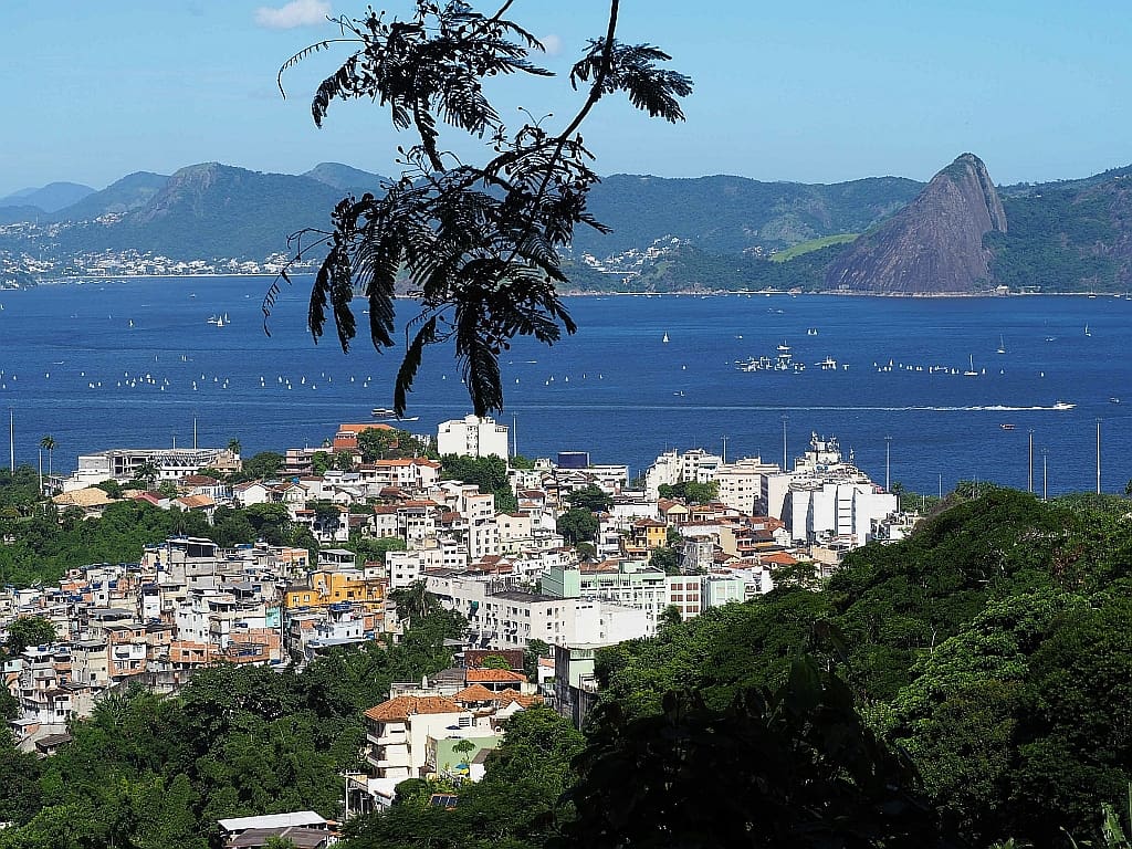 Santa Teresa w Rio de Janeiro Rato Molhado