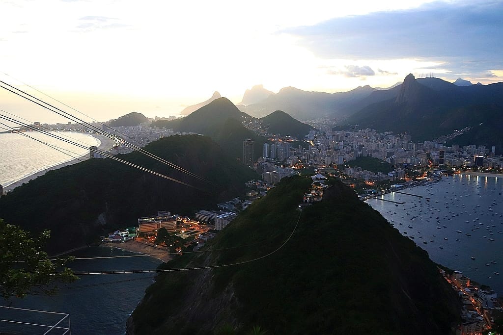 Sugarloaf Mountain w Rio de Janeiro 34 Sugarloaf Mountain Rio de Janeiro sunset