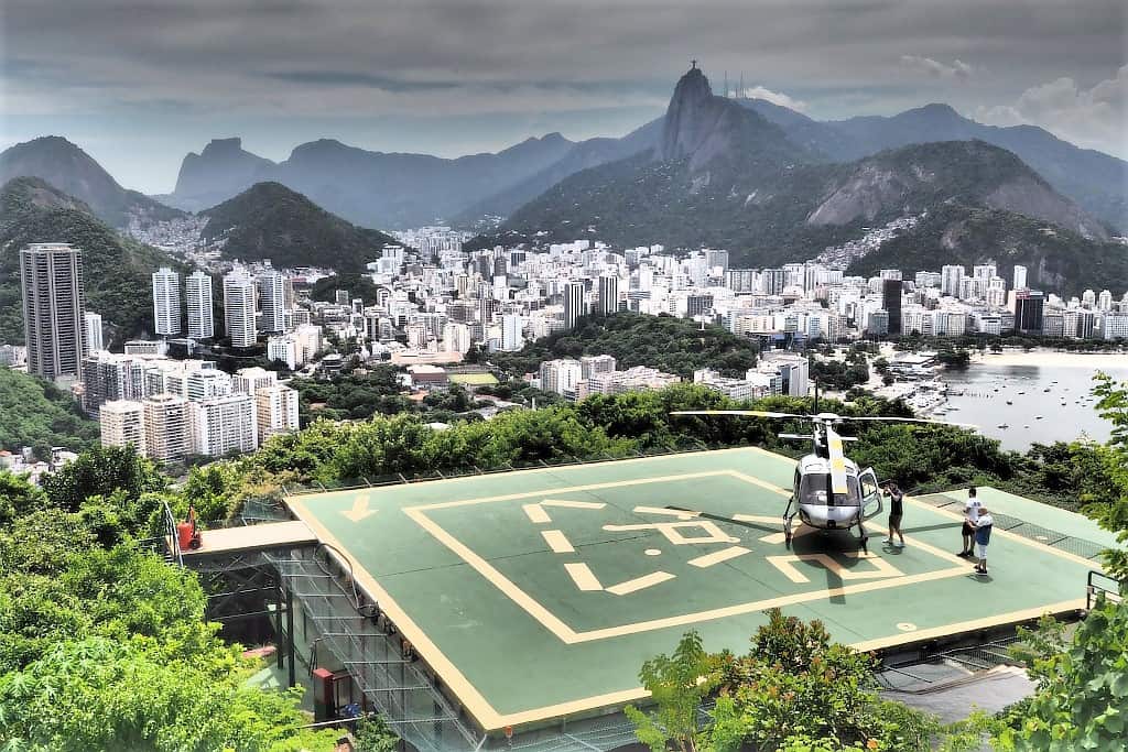 Sugarloaf Mountain w Rio de Janeiro 16 lot nad Sugarloaf Mountain