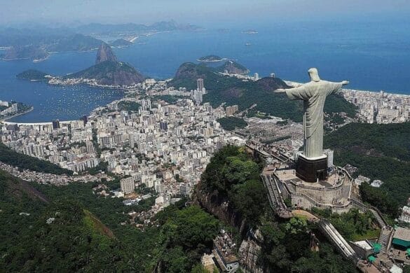Chrystus Odkupiciel w Rio de Janeiro – jak dostać się na Corcovado
