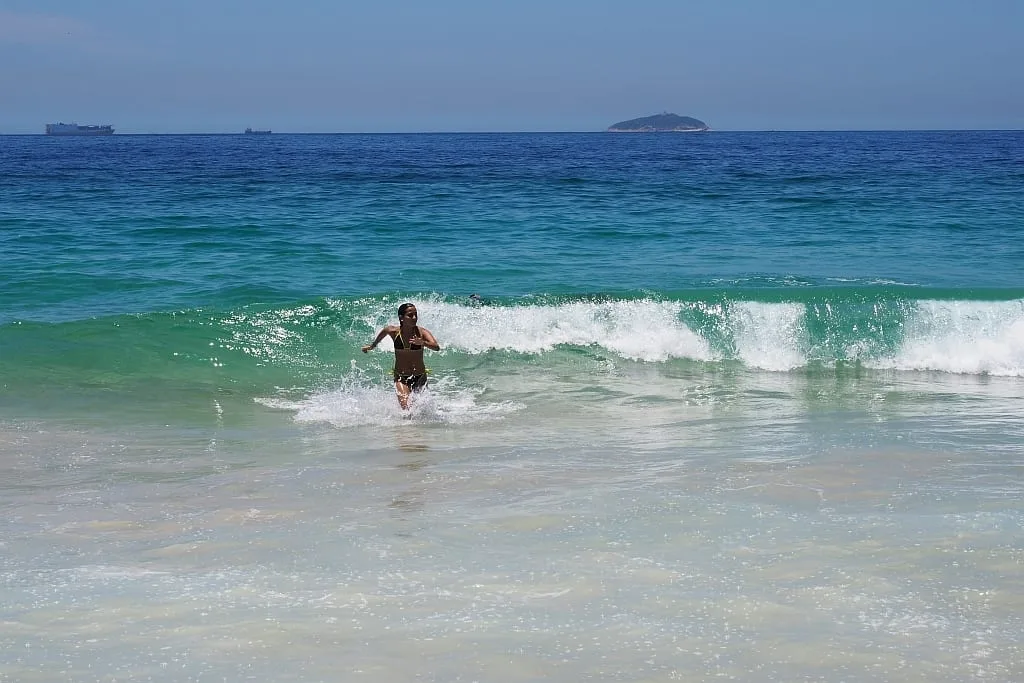 plaze w rio de janeiro copacabana dziewczyna
