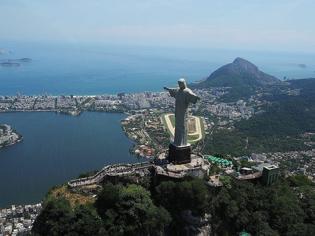 statua chrystusa odkupiciela w rio de janeiro4