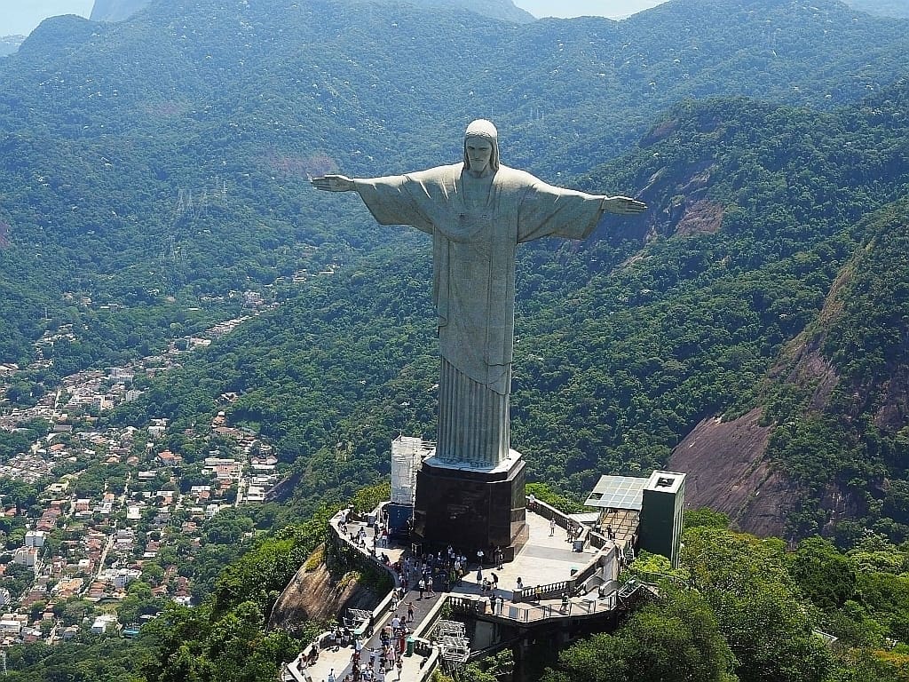 statua chrystusa odkupiciela w rio de janeiro6