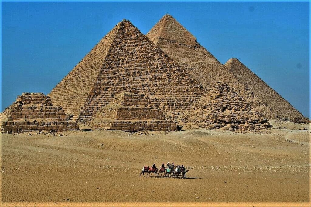Piramidy w Egipcie Giza