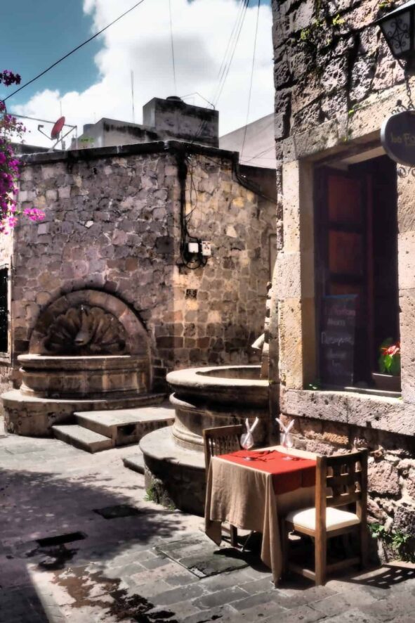 Morelia. Magiczny Meksyk 31 aleja romansu morelia