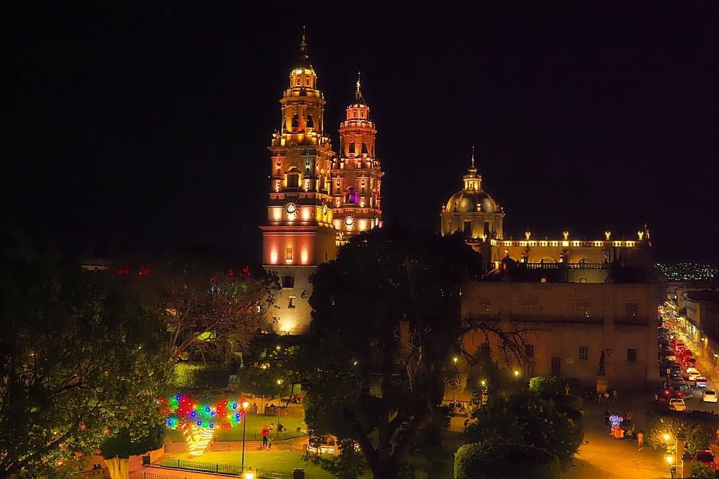 Morelia. Magiczny Meksyk 20 morelia noc 2