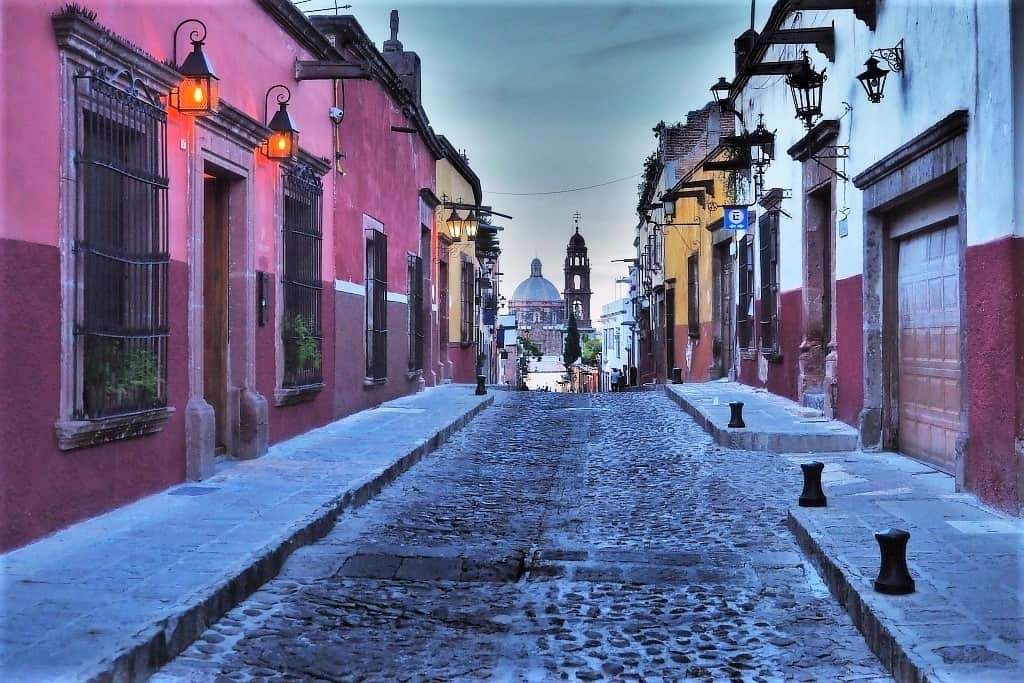 San Miguel de Allende. W sercu Meksyku 7 san miguel de allende spacer