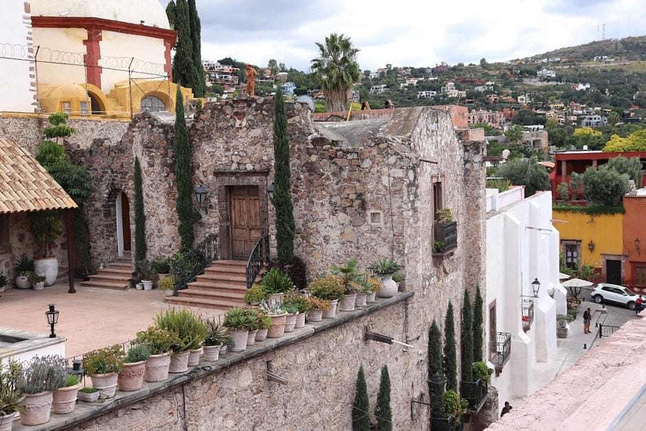 San Miguel de Allende. W sercu Meksyku 19 san miguel de allende z restauracji na dachu
