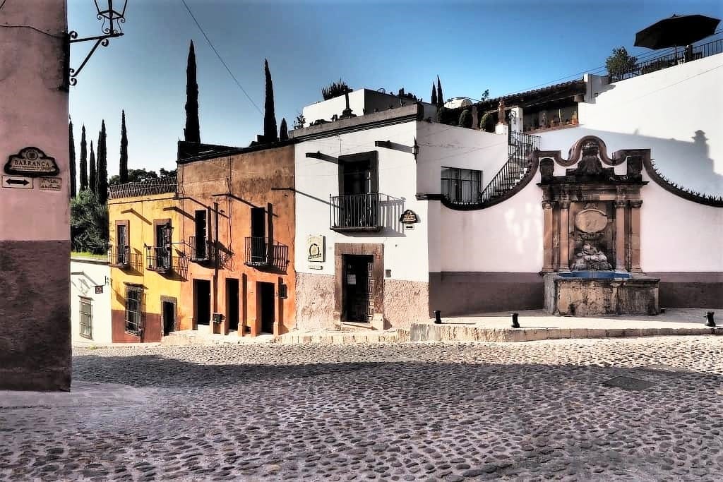 San Miguel de Allende. W sercu Meksyku 8 san miguel de allende na ulicy