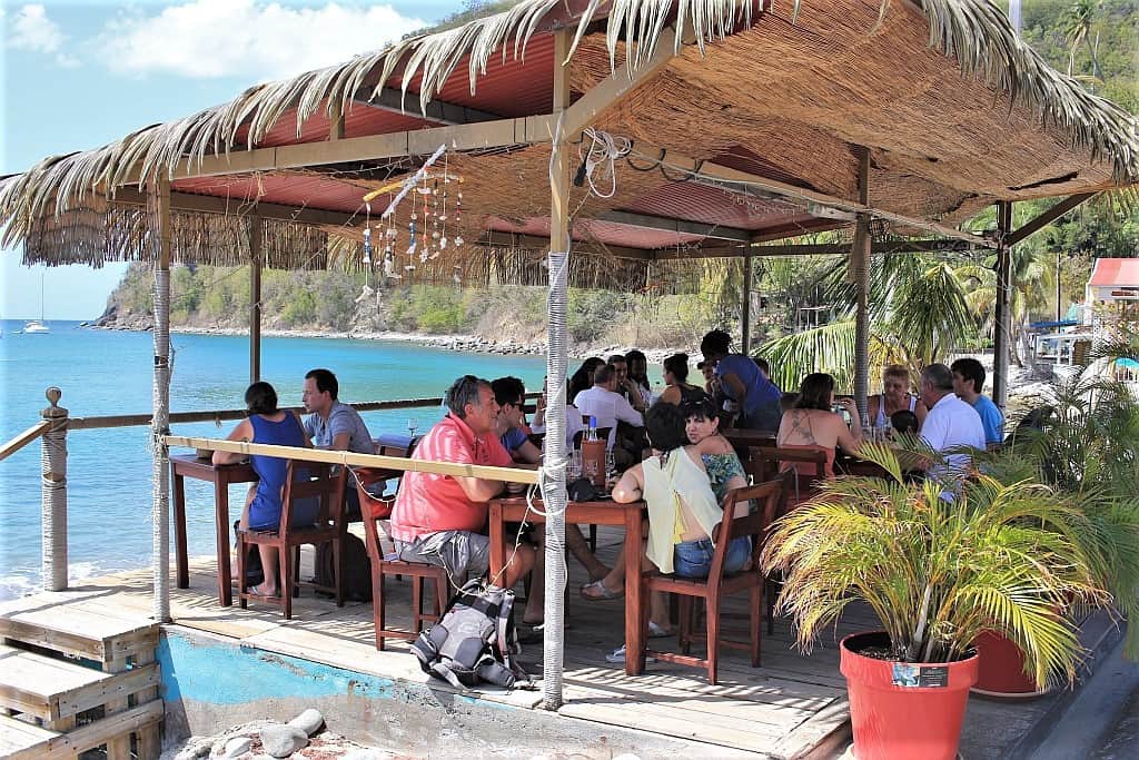 bar catherine smierc pod palmami