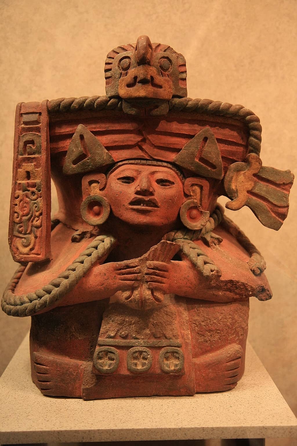 Muzeum antropologiczne bogowie.3
