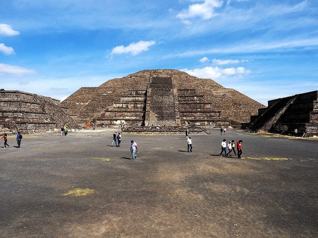 Teotihuacan Piramida Ksiezyca c