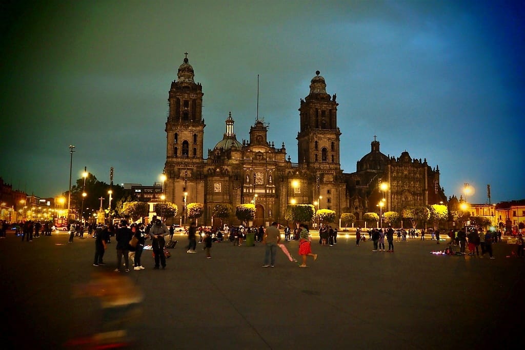 Mexico City i imperium Azteków - Tenochtitlan 31 katedra w mexico city.2