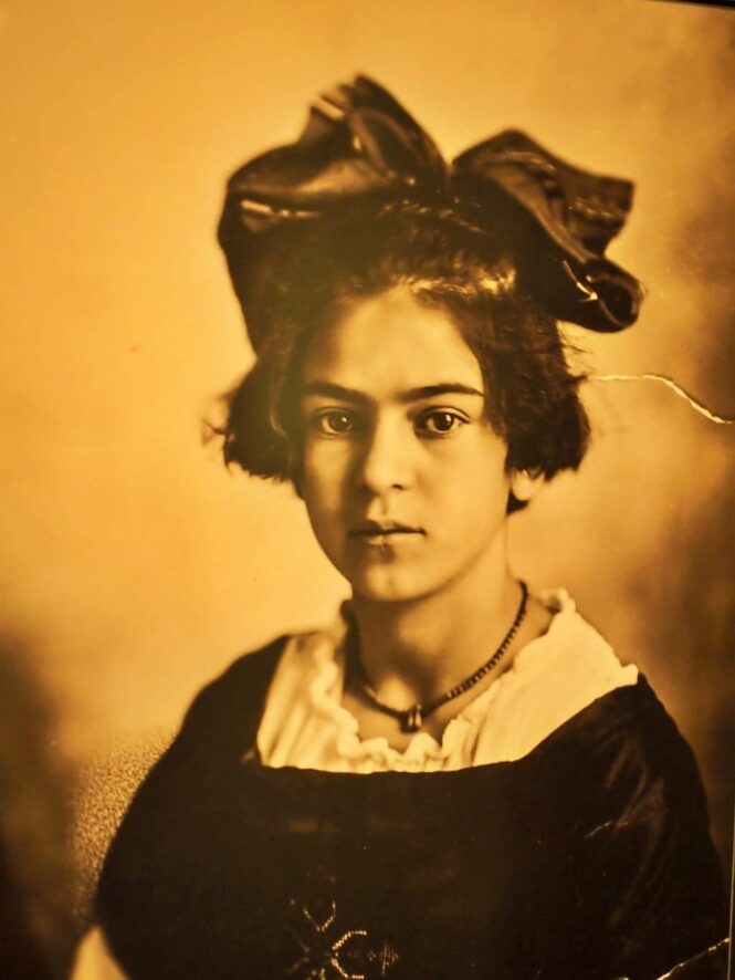 Frida Kahlo Casa Azul zdjecie malej fridy