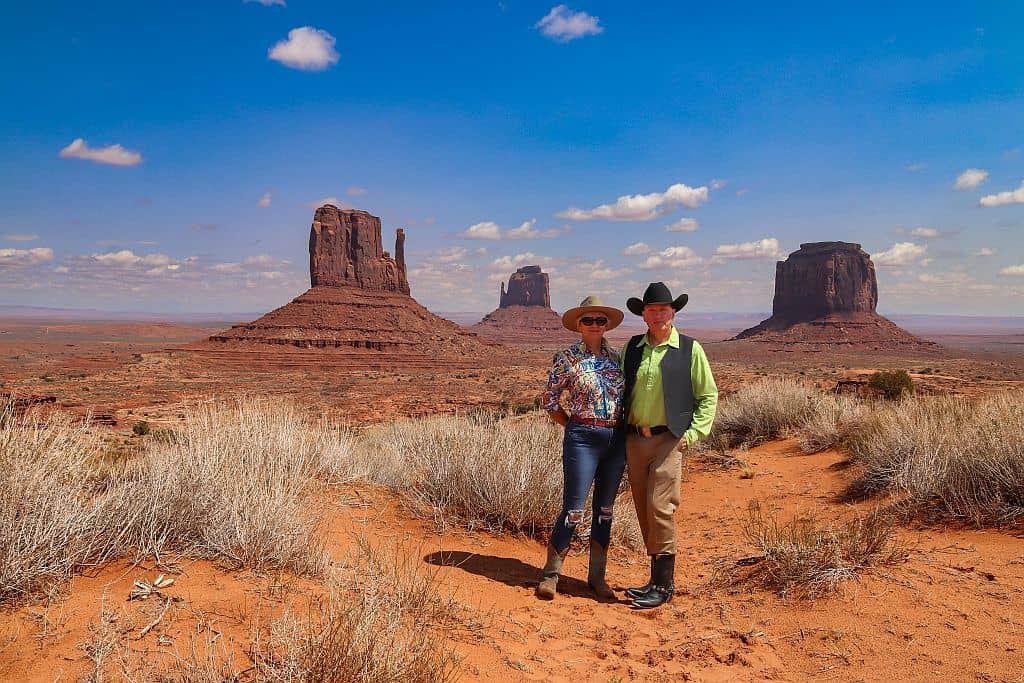 co zobaczyc w Monument-Valley-my na tle -Mittens