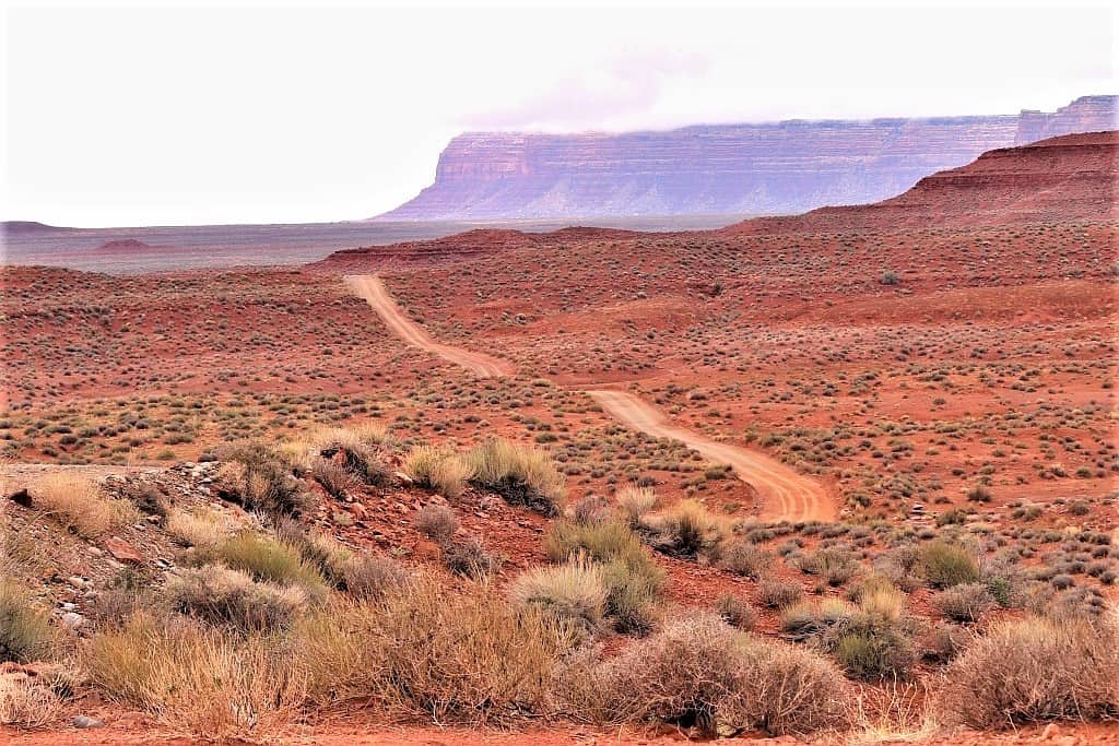 Jak zwiedzać Valley of the Gods – trasa i praktyczne wskazówki 5 Valley of the Gods aa