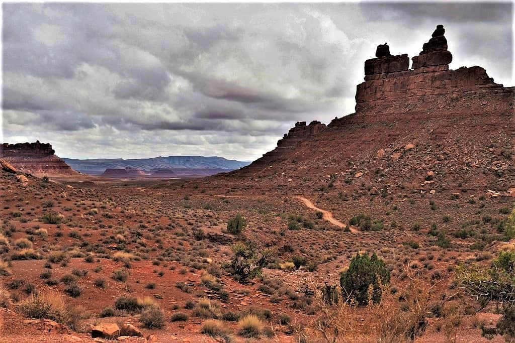 Jak zwiedzać Valley of the Gods – trasa i praktyczne wskazówki 11 Valley of the gods utah 5