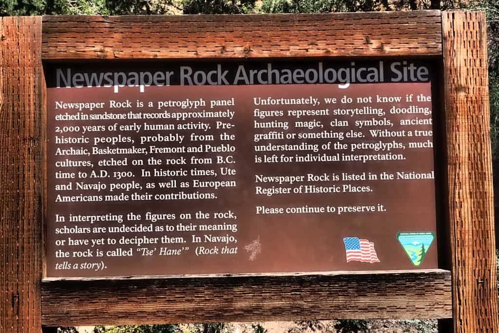 Fort Bluff w Utah – historia pionierów i petroglify 23 petroglify news paper rock