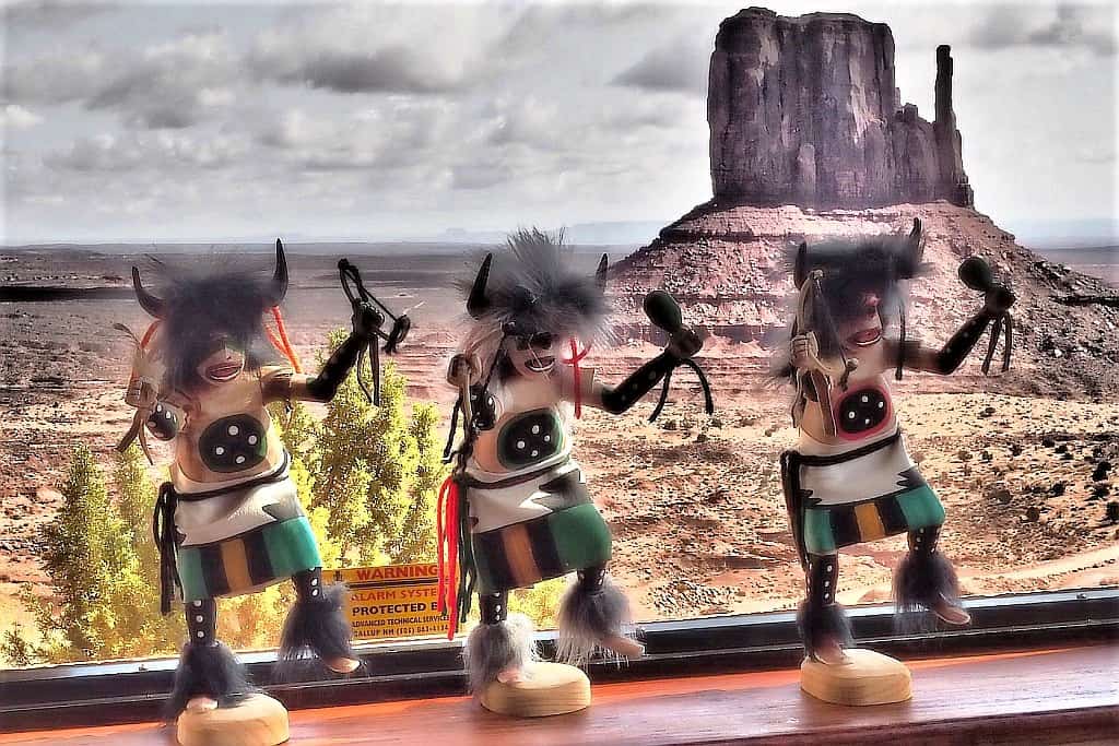 kachina dolls hopi